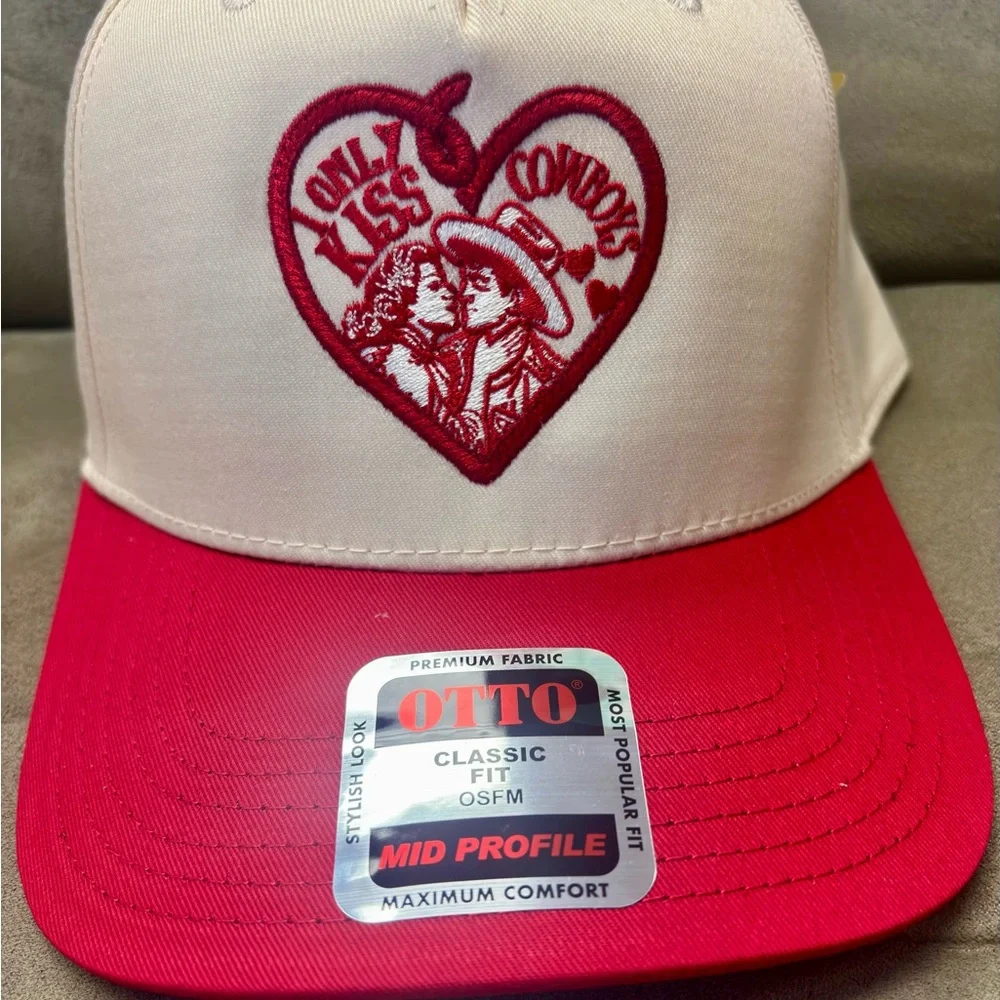Rodeo Quincy I Only Kiss Cowboys Red and White Women's Hat - Picture 3 of 3